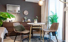 Cozy Modern Studio In Prague'S Absolute Center